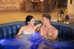 Opblaasbare bubbelbaden Lay-Z Spa Lay-Z-Spa Santorini Energy-Efficient Smart HydroJet Pro Opblaasbare Spa met App Bediening 5-7 Personen Bestway 4