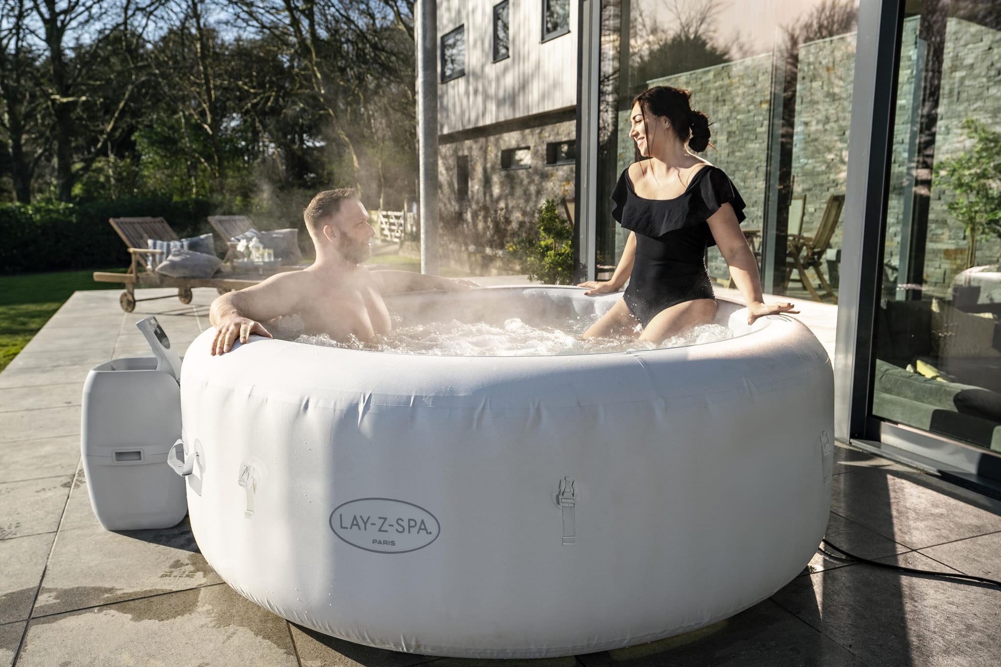 Opblaasbare bubbelbaden Lay-Z Spa Lay-Z-Spa Paris AirJet opblaasbare spa 4-6 personen Bestway 4