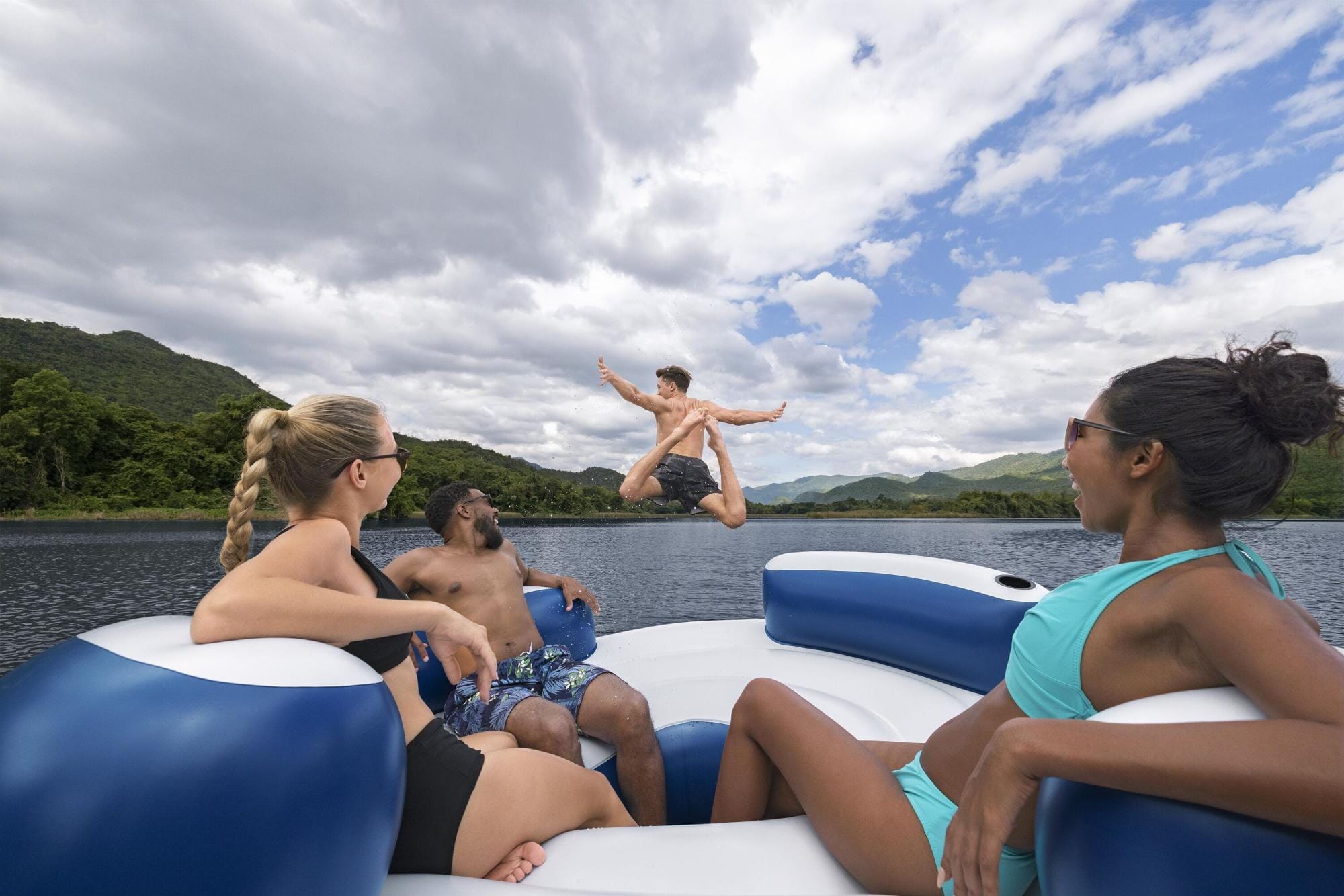 Opblaasbare strandartikelen Hydro Force Lazy Dayz Opblaasbaar Party Eiland voor 4 Personen Bestway 1