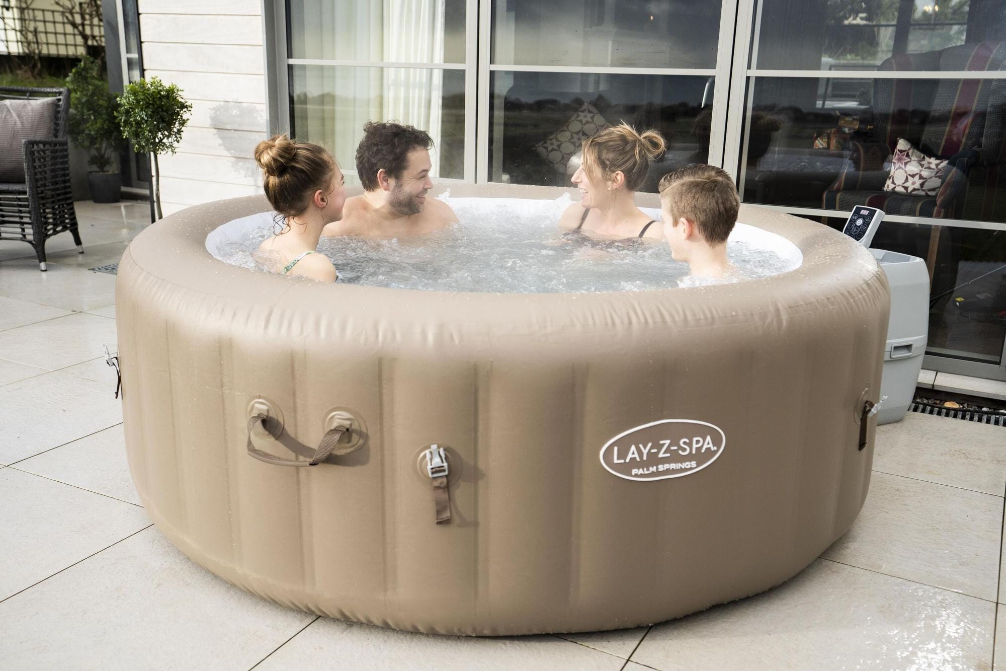 Opblaasbare bubbelbaden Lay-Z Spa Lay-Z-Spa Palm Springs AirJet opblaasbare spa 4-6 personen Bestway 3